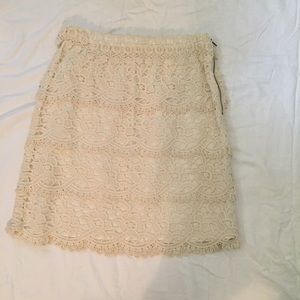 Loft cream lace skirt